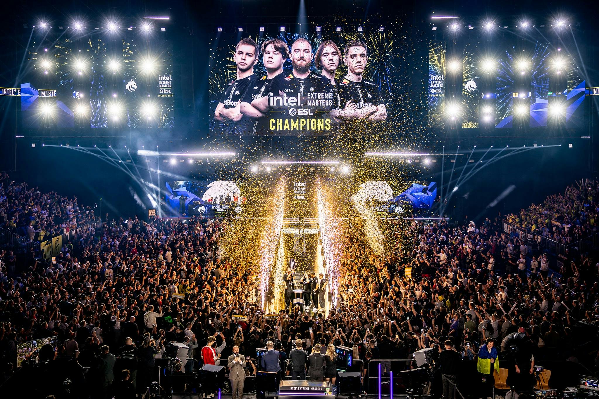 IEM-Cologne2025-winner-mood-1