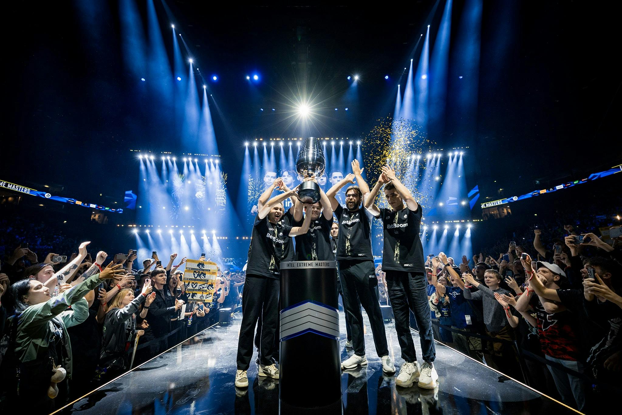 IEM-Cologne2025-winner-mood-2