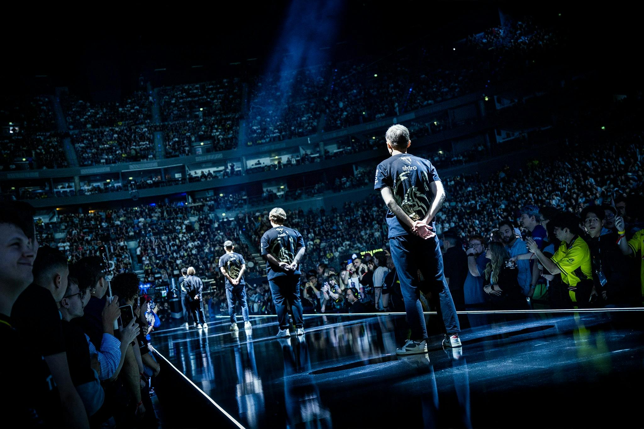 IEM-Cologne2025-winner-mood-5