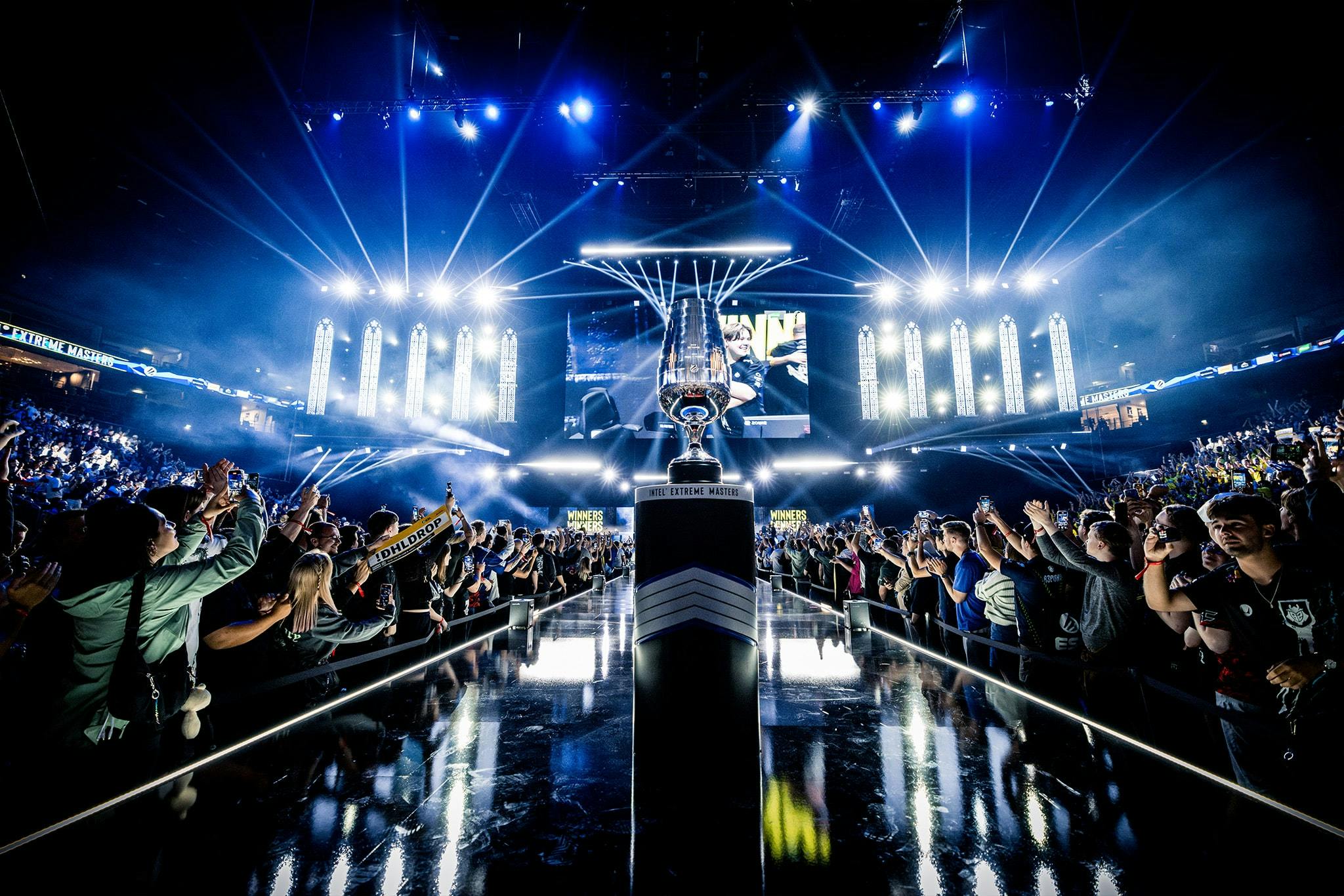 IEM-Cologne2025-winner-mood-7